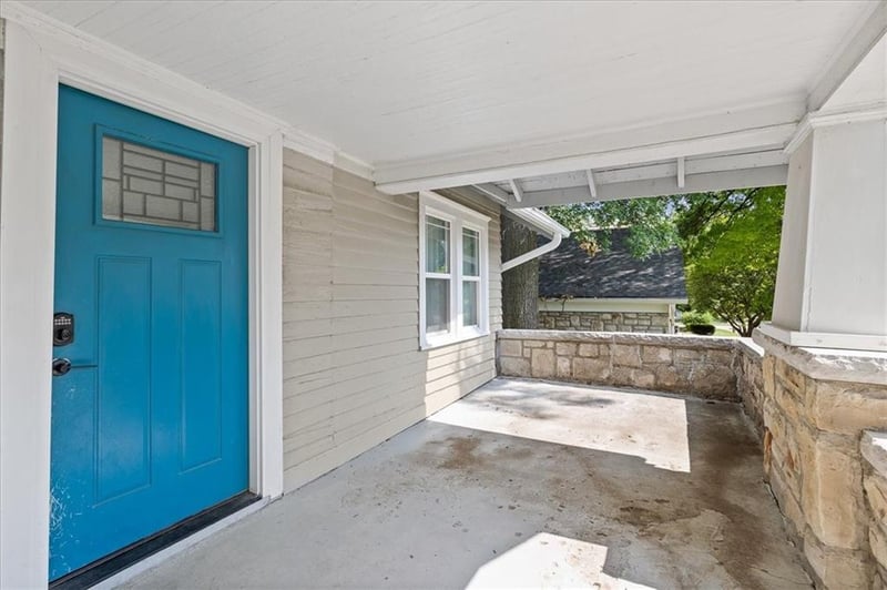 2031 32nd St, Kansas City, KS 66104