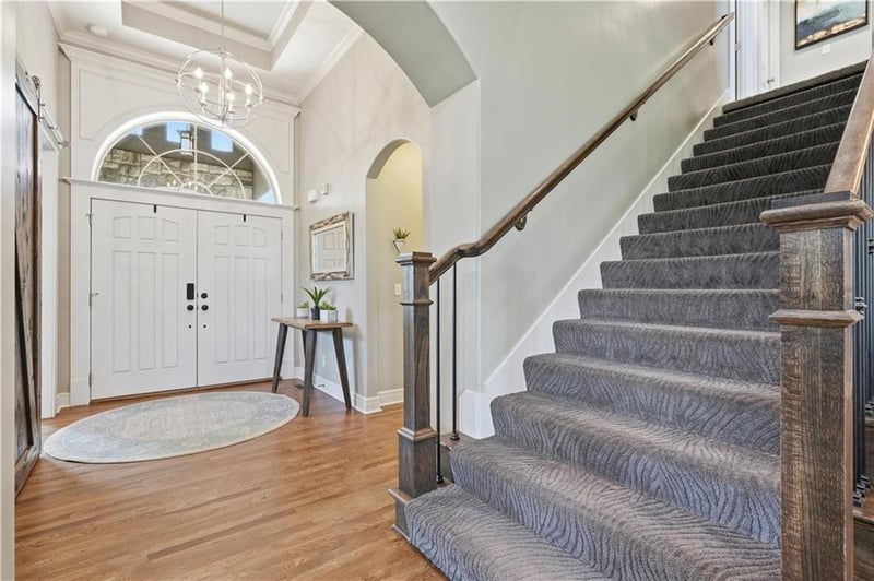166 Roosevelt Rg, Lee's Summit, MO 64081