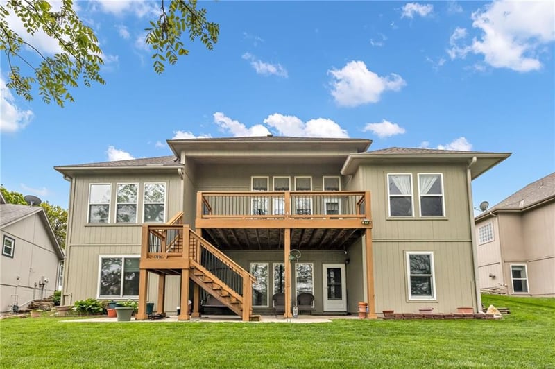 1640 Hunter Dr, Olathe, KS 66061