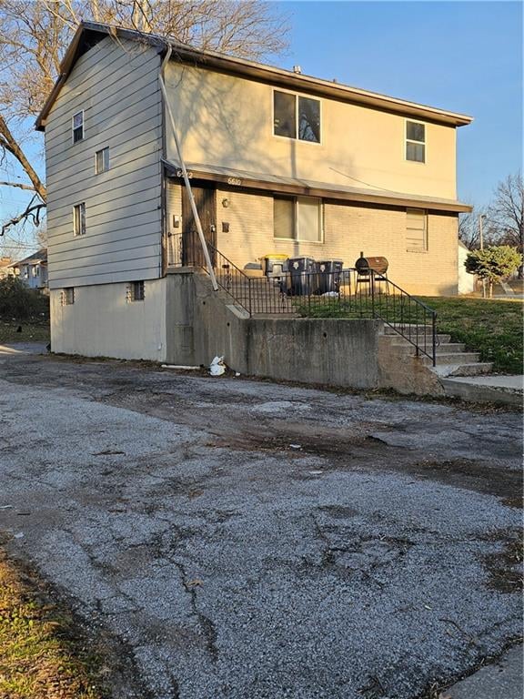 6610-6612 Askew Ave, Kansas City, MO 64132