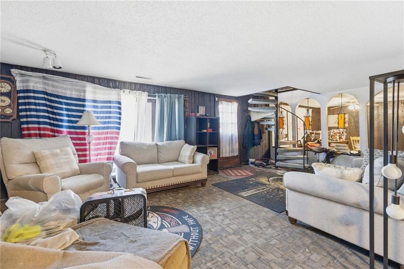 14903 Kentucky Rd, Independence, MO 64050