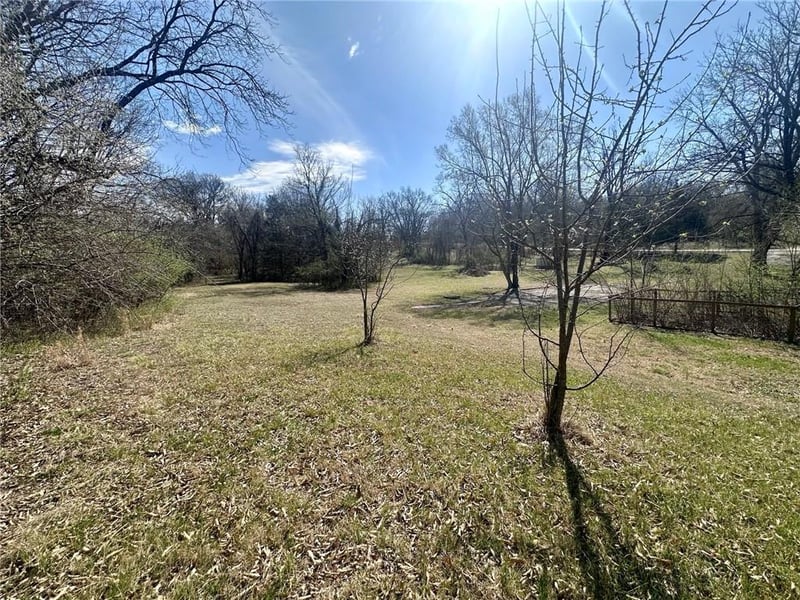 1641 88th St, Kansas City, KS 66111