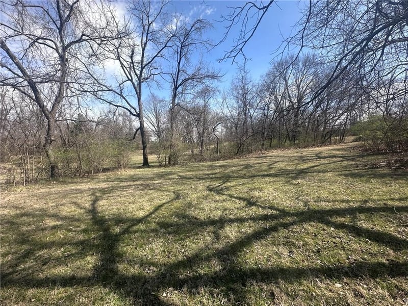 1641 88th St, Kansas City, KS 66111