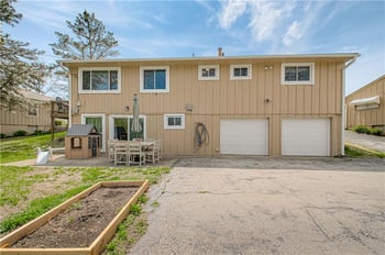 5247 N Norton Ave, Kansas City, MO 64119
