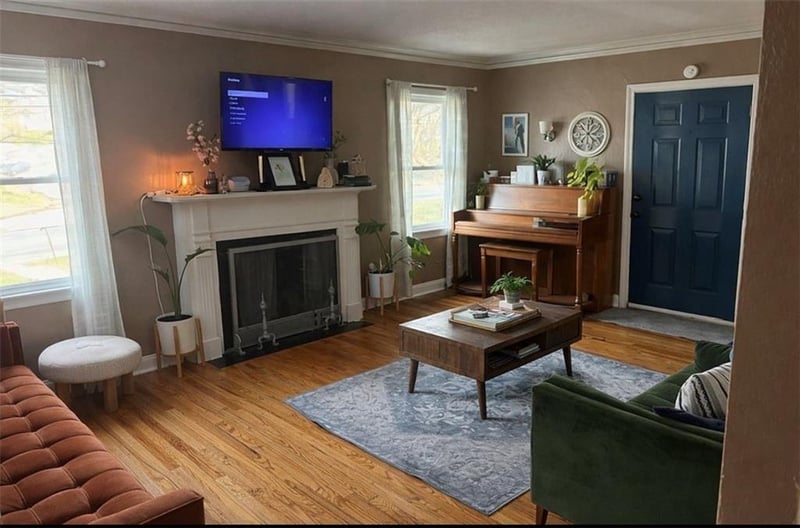 4319 Victory Dr, Kansas City, KS 66102