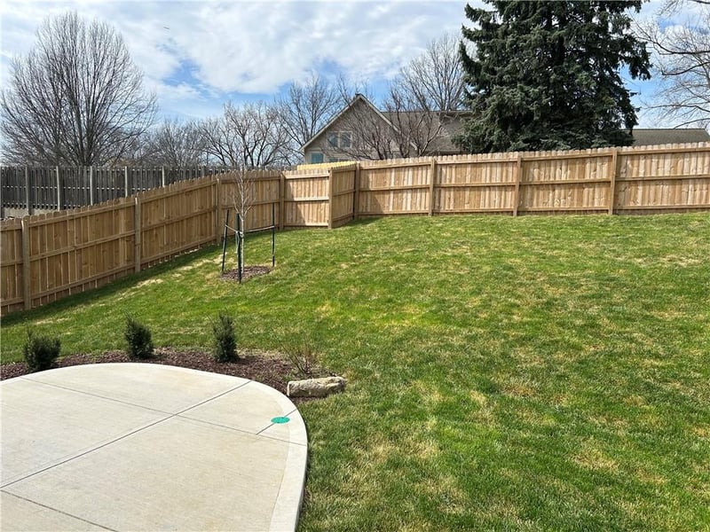 6510 Mil Mar Dr, Kansas City, MO 64151