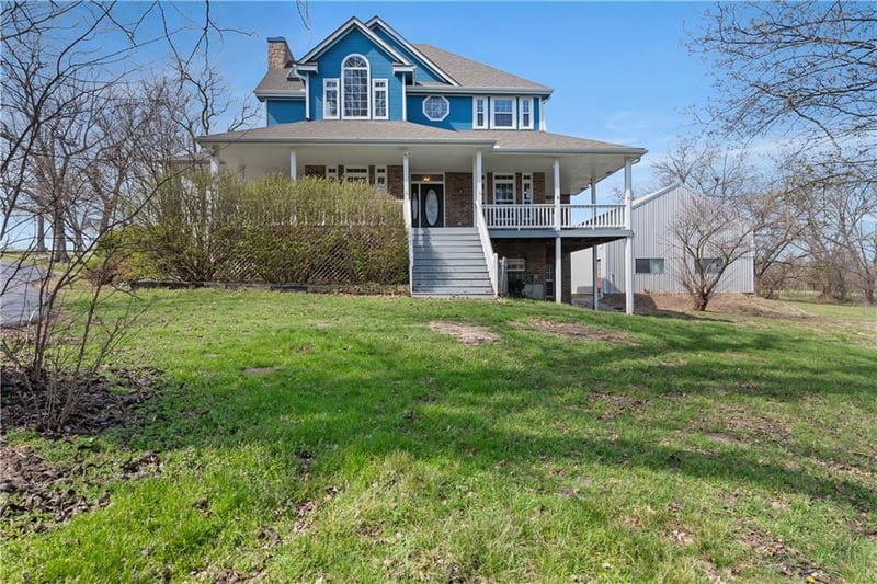 33604 Stringtown Rd, Greenwood, MO 64034