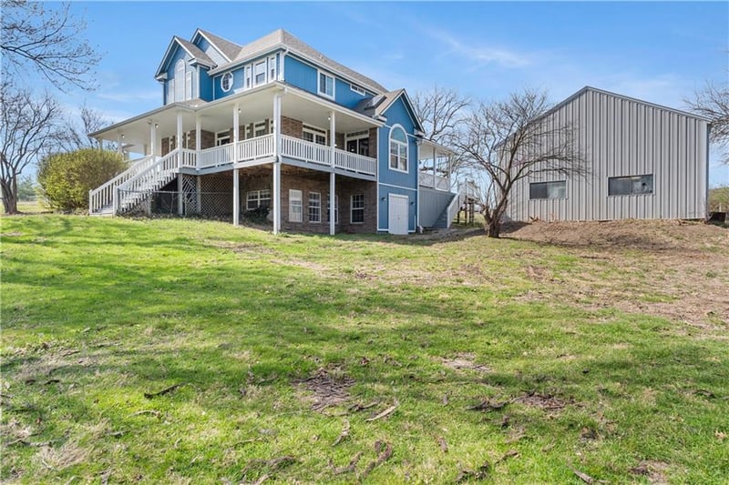33604 Stringtown Rd, Greenwood, MO 64034
