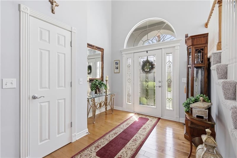 5929 Lone Elm Rd, Shawnee, KS 66218