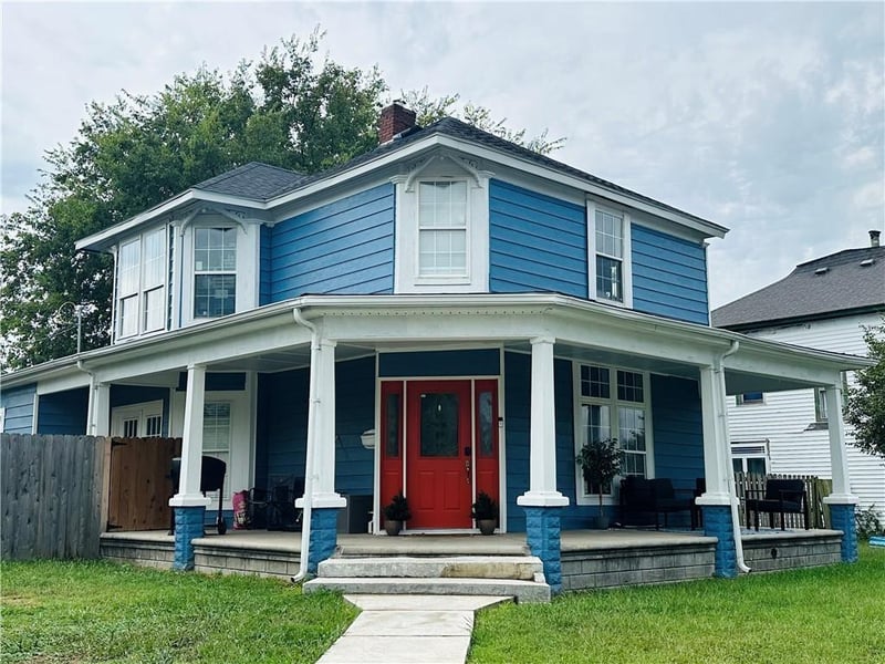 516 5th St, Galena, KS 66739