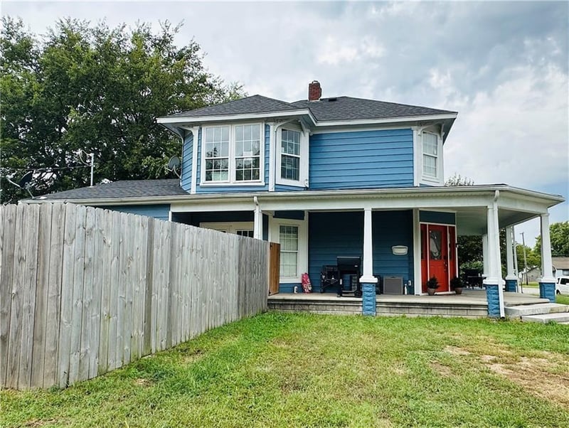 516 5th St, Galena, KS 66739