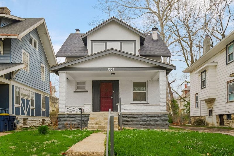 3307 Agnes Ave, Kansas City, MO 64128