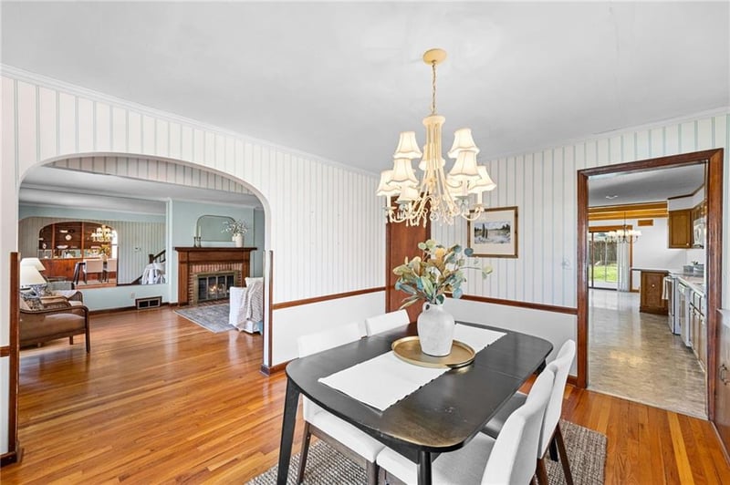 7436 Harrison St, Kansas City, MO 64131