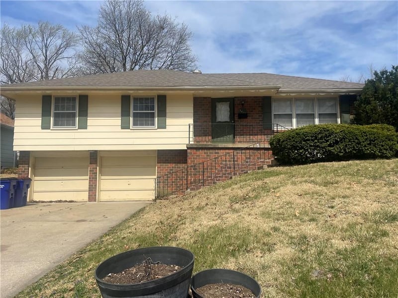 3412 68th Ter, Kansas City, MO 64119