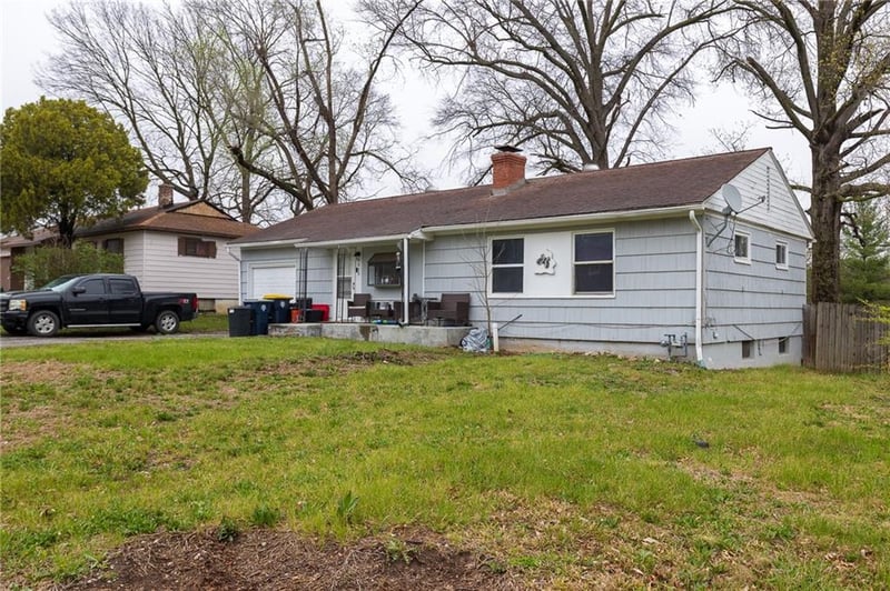 4039 Hardesty Ave, Kansas City, MO 64130