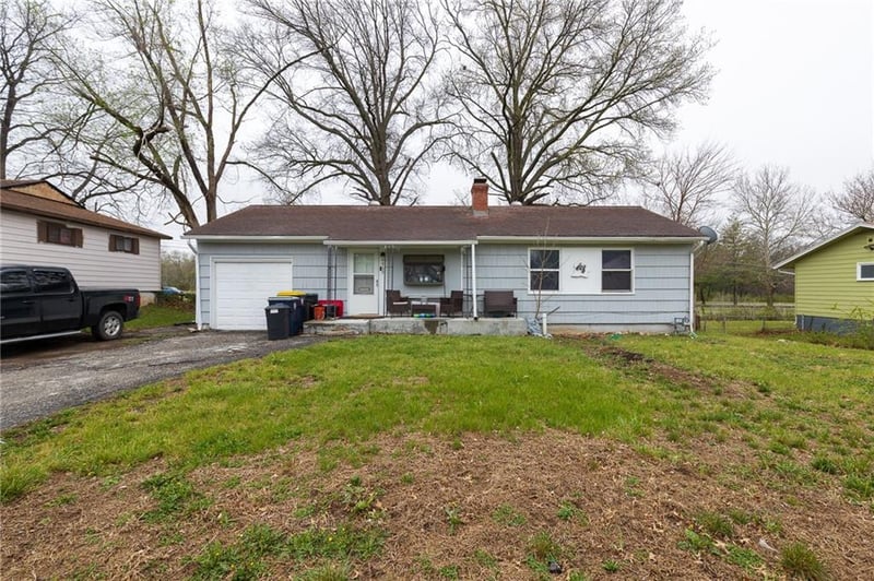 4039 Hardesty Ave, Kansas City, MO 64130
