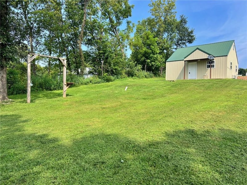 5947 State Highway Dd Hw, Albany, MO 64441