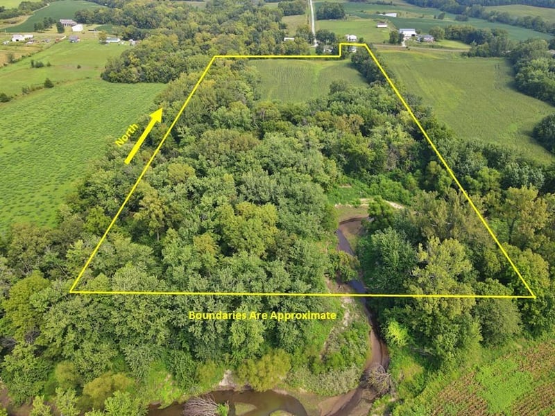 5947 State Highway Dd Hw, Albany, MO 64441