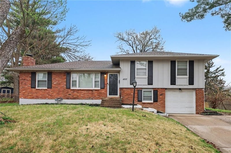 4937 Overton Ave, Kansas City, MO 64133