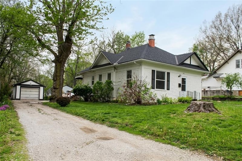 605 Lexington St, Richmond, MO 64085