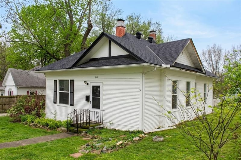 605 Lexington St, Richmond, MO 64085