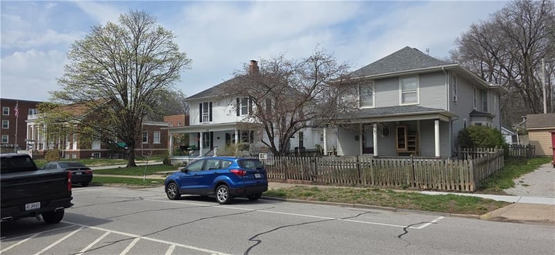 306 Franklin St, Liberty, MO 64068