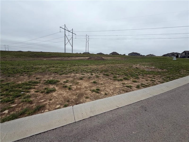 11442 Houston St, Olathe, KS 66061