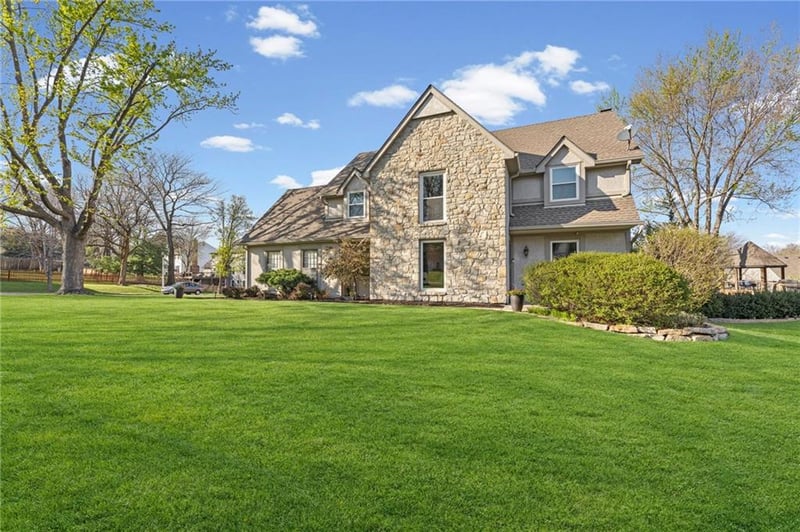 11505 Lowell Ave, Overland Park, KS 66210