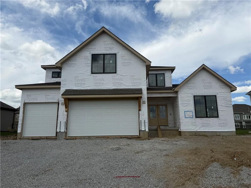 3014 102nd St, Kansas City, MO 64155