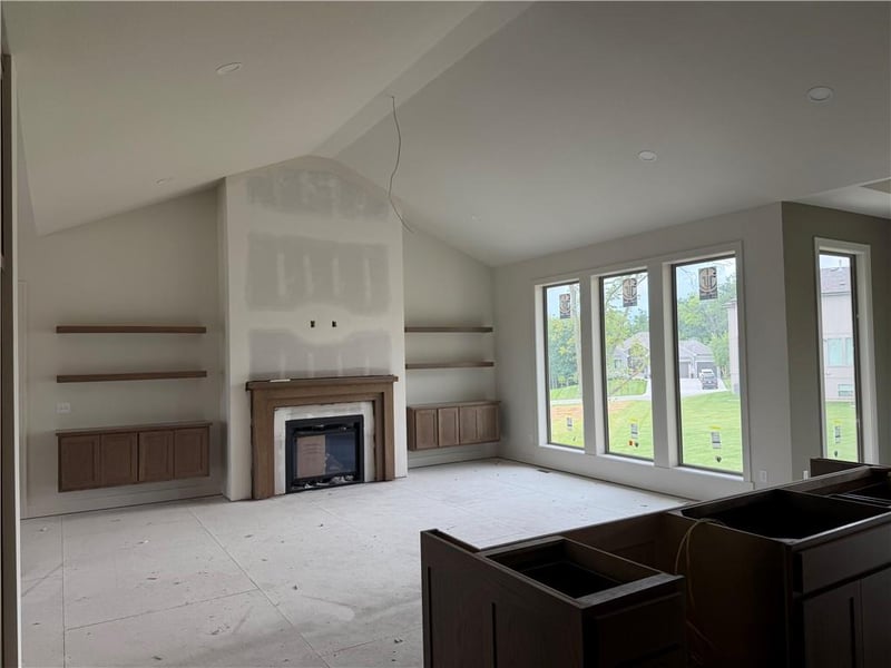 1117 Hummingbird Ct, Greenwood, MO 64034