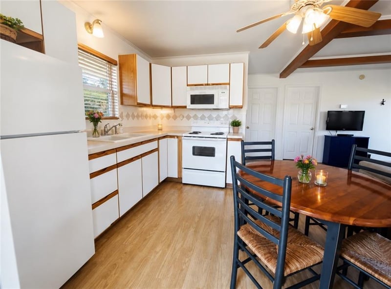 33510 Bass Point Rd #11, Gravois Mills, MO 65037