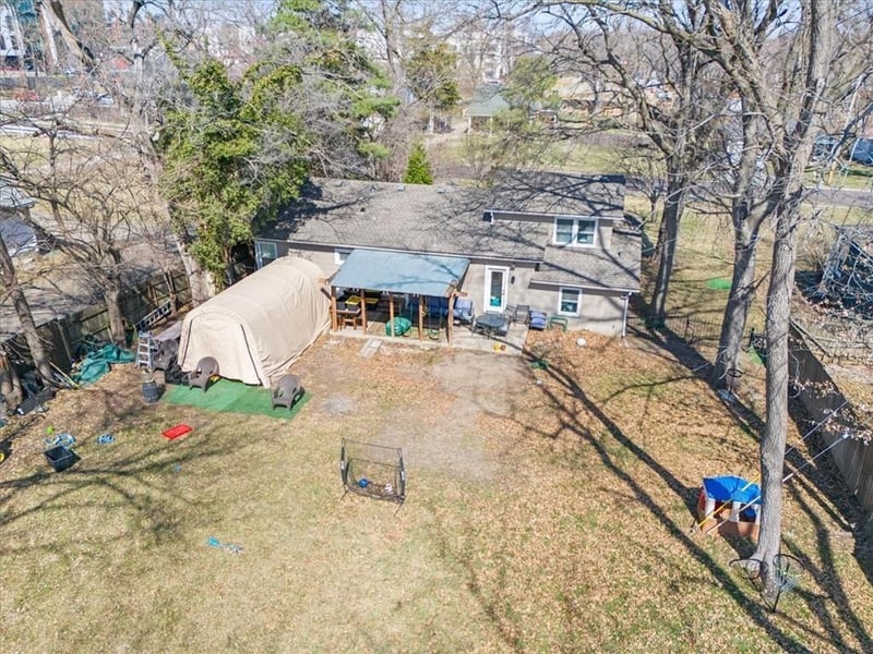 6901 82nd St, Overland Park, KS 66204