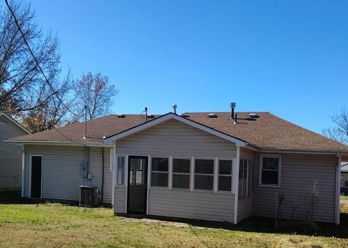 2300 Sunset Ave, Baxter Springs, KS 66713