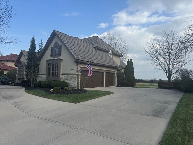 14001 Dearborn St, Overland Park, KS 66223