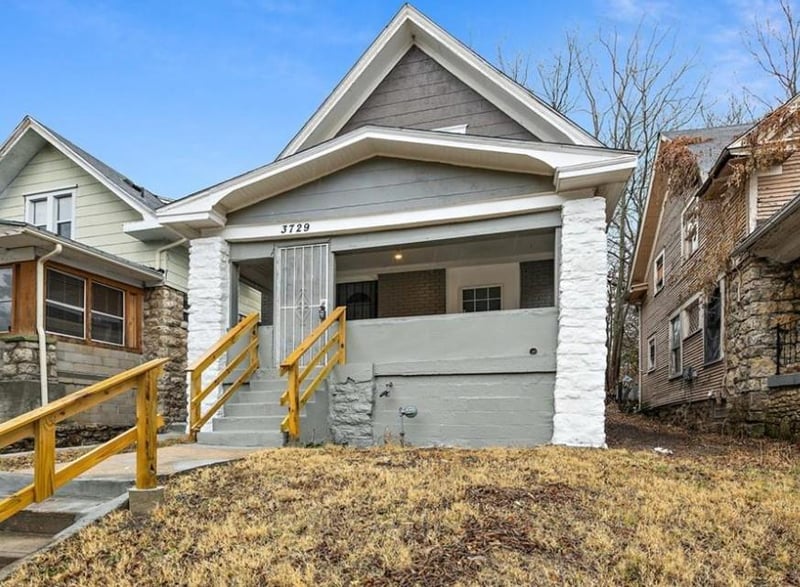 3729 Olive St, Kansas City, MO 64109