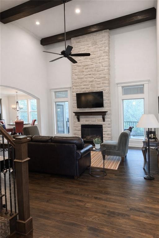 15721 Ballentine St, Overland Park, KS 66221
