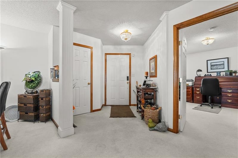 5235 Downey Ave, Independence, MO 64055