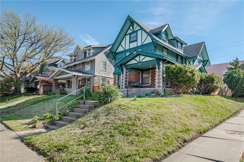 3839 Harrison Blvd, Kansas City, MO 64109