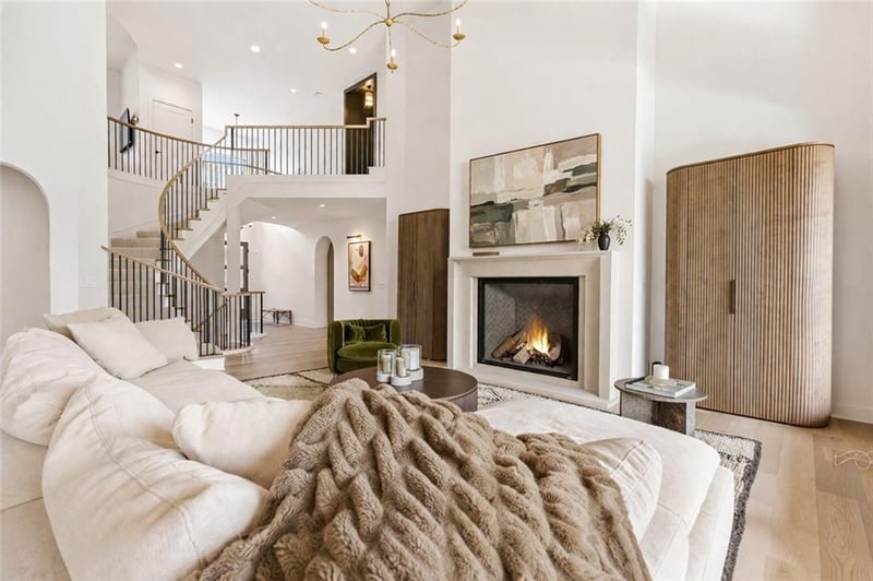 16920 Rosehill St, Overland Park, KS 66221