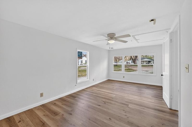 7256 Hasbrook Ave, Kansas City, KS 66111