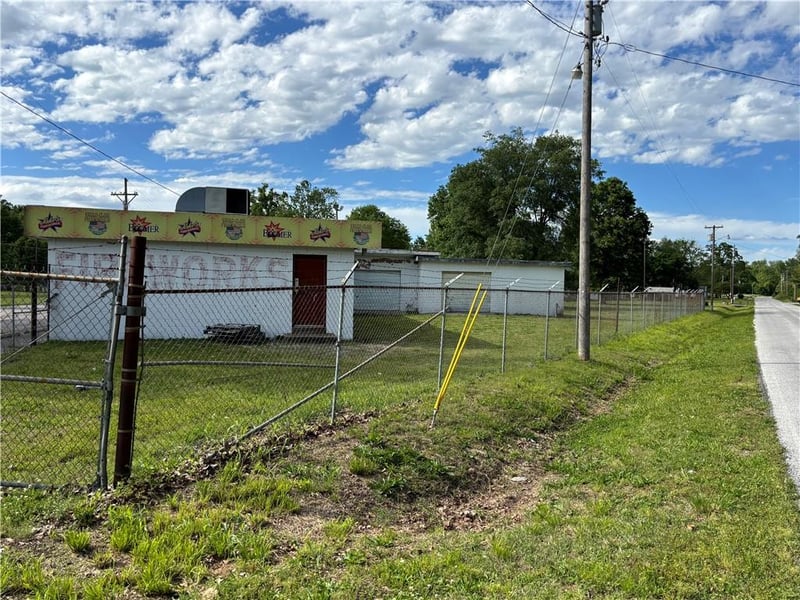 1105 Saginaw Rd, Joplin, MO 64804