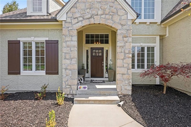 14709 Knox St, Overland Park, KS 66221