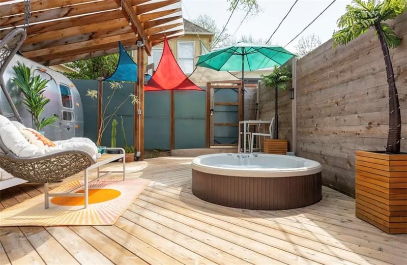 2322 Holly St, Kansas City, MO 64108