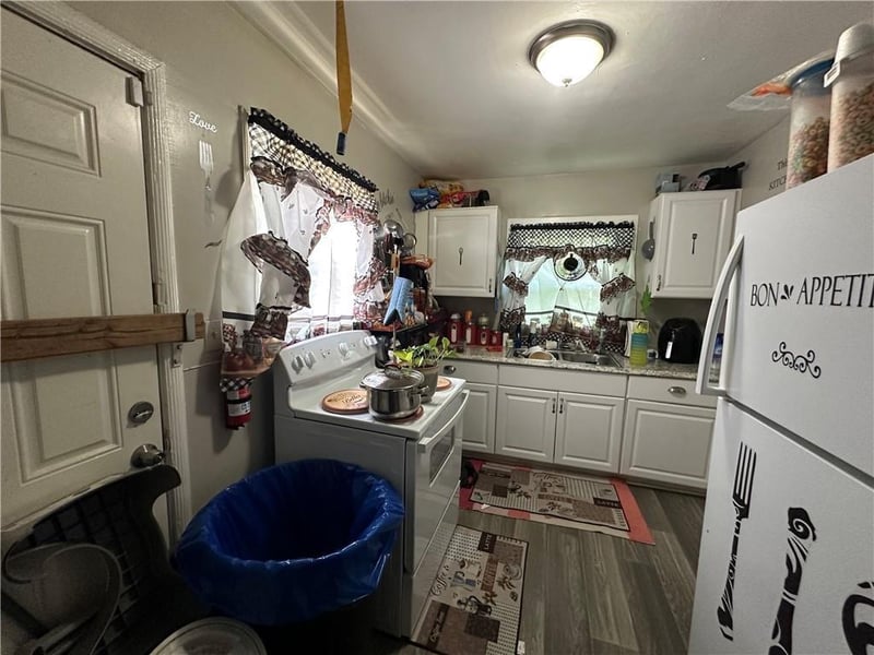 5107 40th St, Kansas City, MO 64130