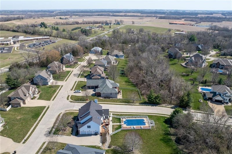 4810 Aegean Ter, St Joseph, MO 64506