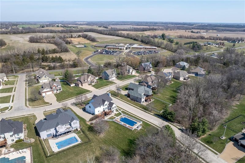 4810 Aegean Ter, St Joseph, MO 64506