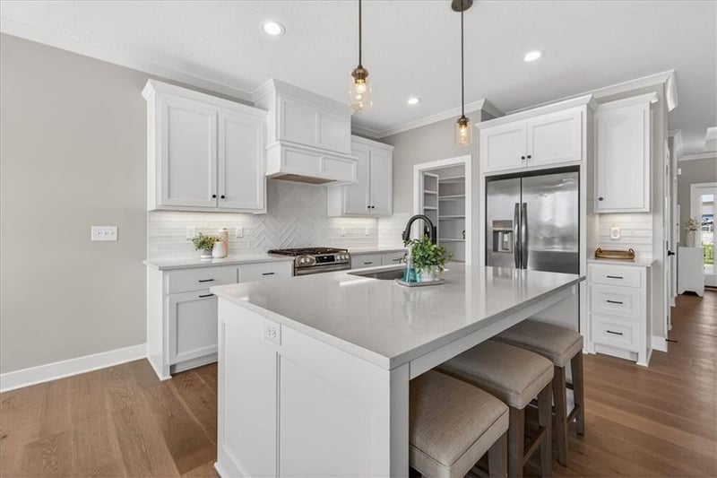 24993 94th Pl, Lenexa, KS 66227