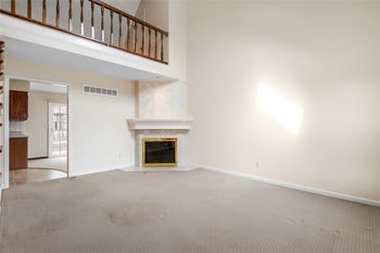 10128 86th Ter, Overland Park, KS 66212