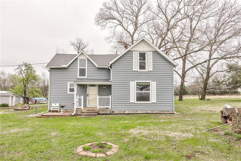 35705 Renner Rd, Paola, KS 66071
