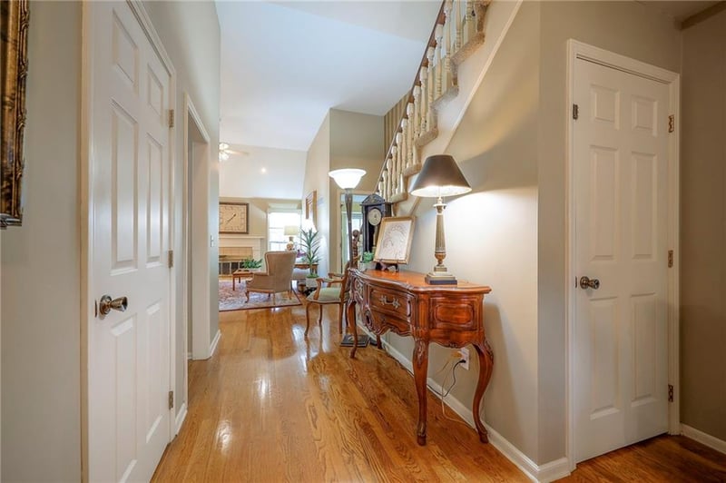 12704 117th St, Overland Park, KS 66210